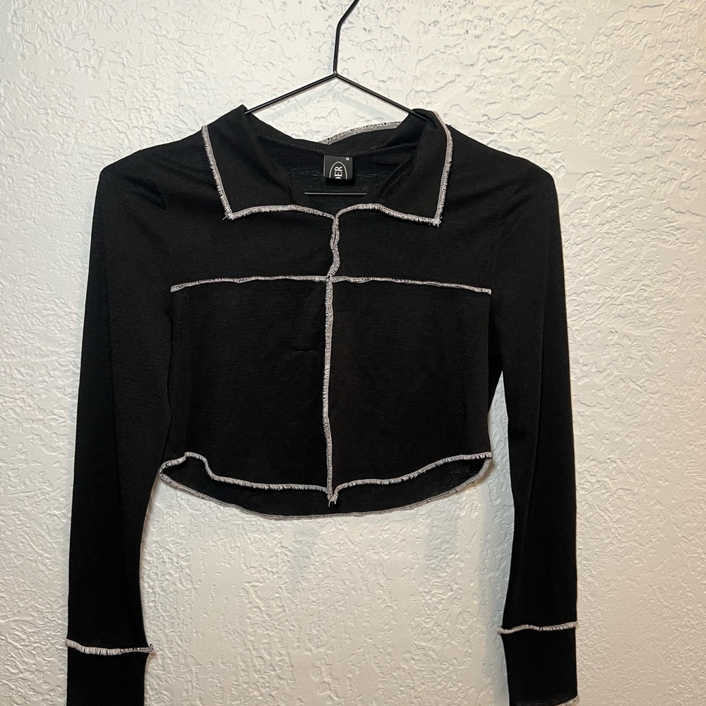 Cider Black Long Sleeve Crop Top with White Accents